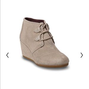 Tan Tom Booties